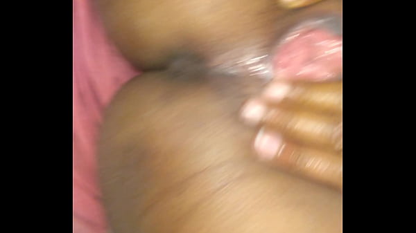 thumb hi