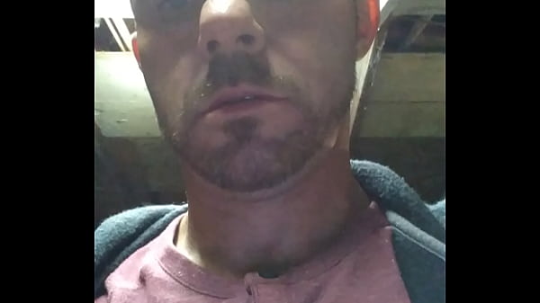 Hiteles&iacute;tő vide&oacute;