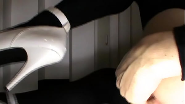 Dildo anale a due teste nero tutto dentro A