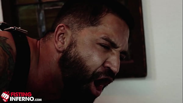Download Video - FistingInferno - Hairy Rides Fist Like A Champ