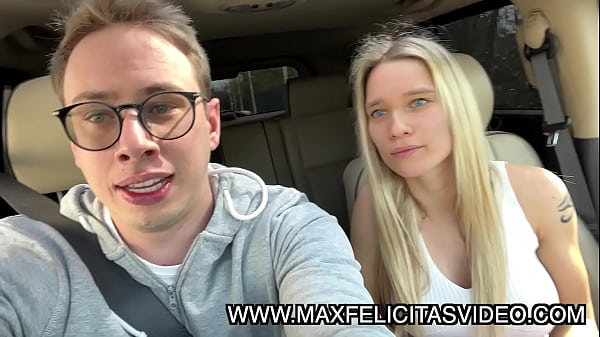 Download Video - LA TETTONA ITALIANA AZZURRA EYES SI MOSTRA IN TUTTO IL SUO SPLENDORE DENTRO HUMMER DI MAX FELICITAS CHE SI SEGA IN MACCHINA