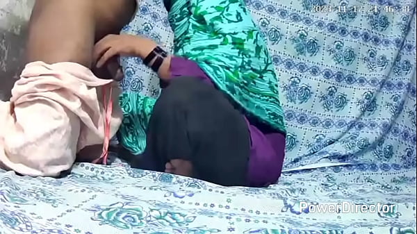 Indian dasi boy and girl sex in the jungle