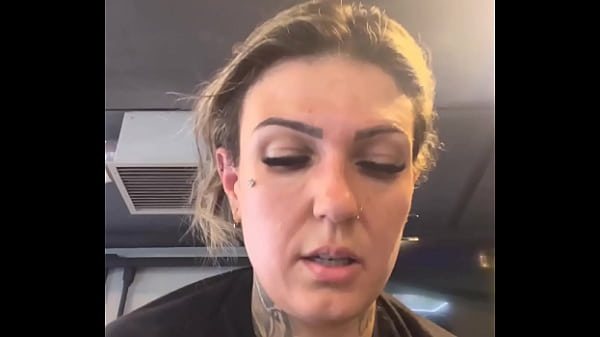 Casal Dna - fui treinar na academia com minha fantasia de vaquinha do Sexyshop ! Nossa fiquei com tanto tesao doída pra algum marombeiro pegar nas minha teta cheia de leite !