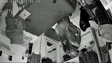 Camera on the ceiling: Sex before the gym with cum inside the black girl's pussy.