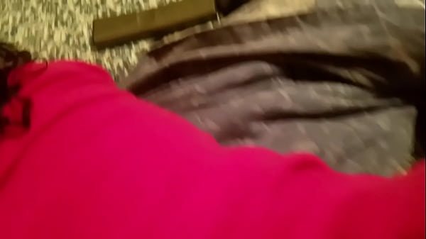 thumb backshots