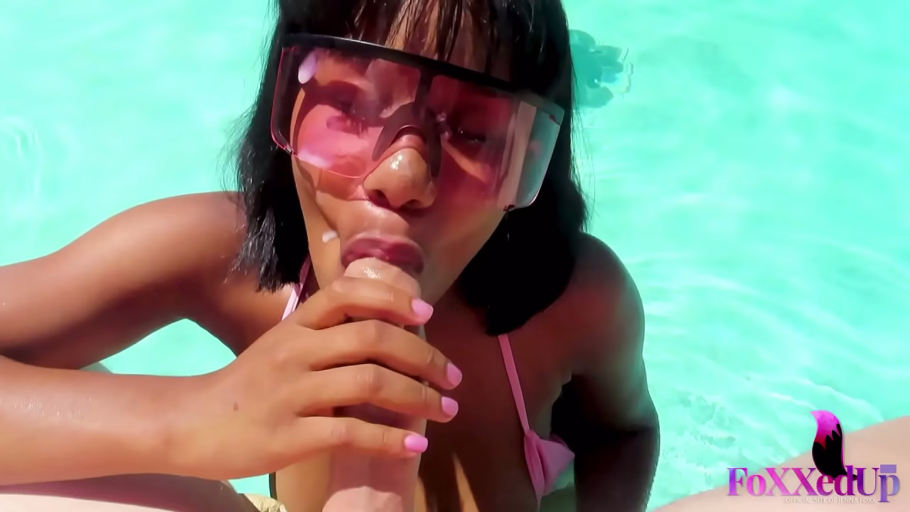 ¡Jenna Foxx se mete en la piscina para chupar y ordeñar la polla de Tommy Wood Rock!
                    sexy pornstar ass milf blowjob curvy busty lingerie deep throat big tits dirty talk big cock big butt big booty big natural tits big clit big lips big mouth mature woman wet blowjob meaty pussy lips muchos negros