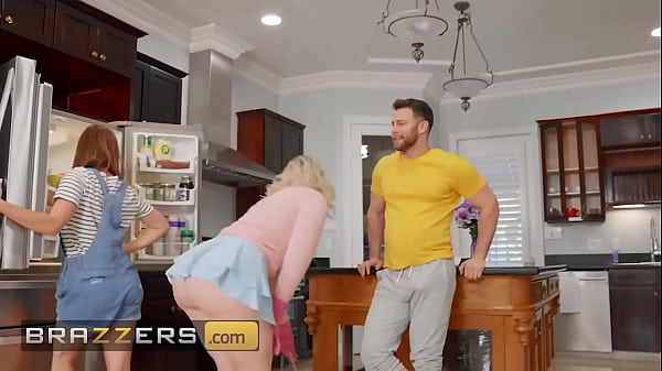 BRAZZERS - Seth Has No Chance Of Resisting Blonde MILF Jenna Starr's Big Beautiful Tits And Juicy Ass