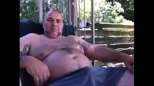 Download Video - bearshowingoffdick