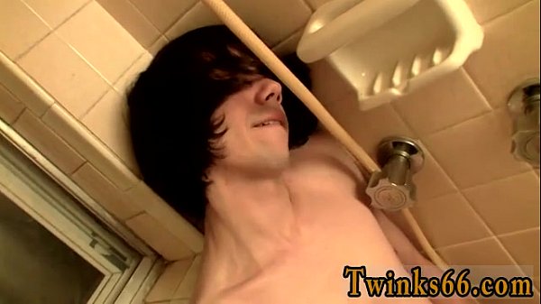 Gay jocks Samus needs to urinate real bad, and ...
