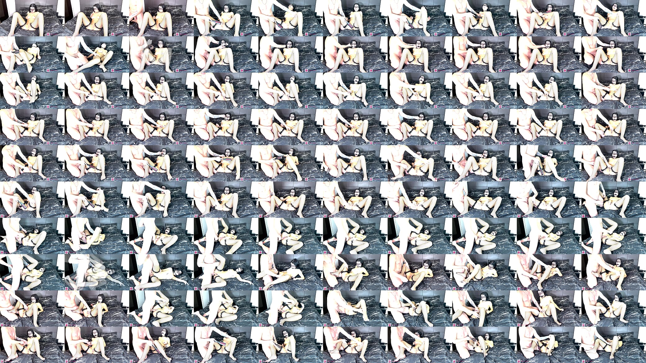 Hardcore BDSM with wet pussy of teen in stockings! Clamps for nipples and clit! 预览图