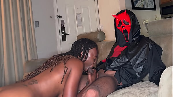 Sunshine Love fucks Scream