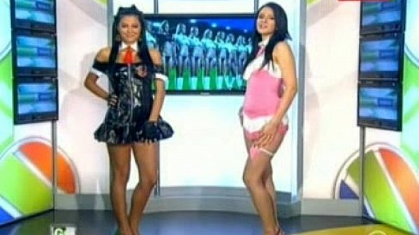 Goluri si goale ep 13 gina si roxy romania naked news