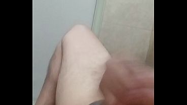 I musterbate untill I cum all over