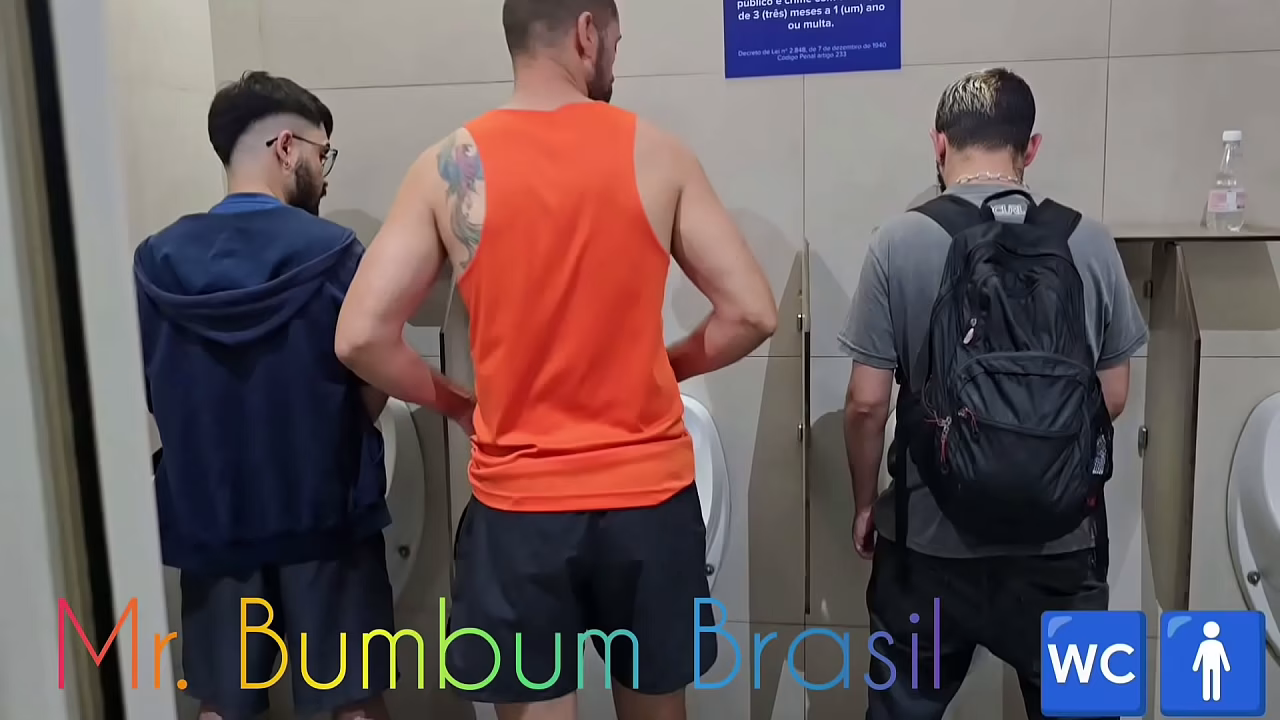 MACHOS FAZENDO SEXO EM BANHEIROS P&Uacute_BLICOS