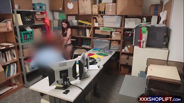 Teen shoplifter pays for the stolen goods with a fuck