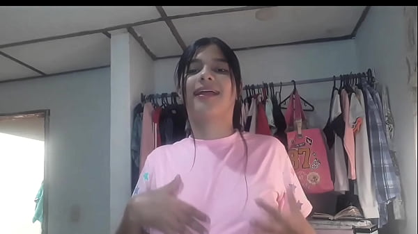 La de mi vecino con un culo perfecto en su primera vez haciendo porno