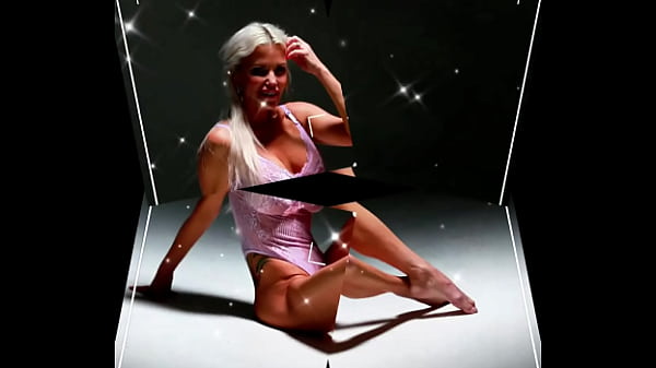 Yoga Is Hot Baby! Wanna Come Join Me? I Love How #Yoga Makes You Feel  Good For My Body  Keeps Me Tone And Really Helps W    