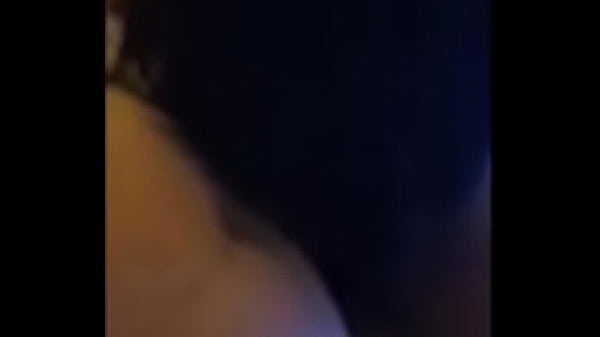 Gf Donne La Tête