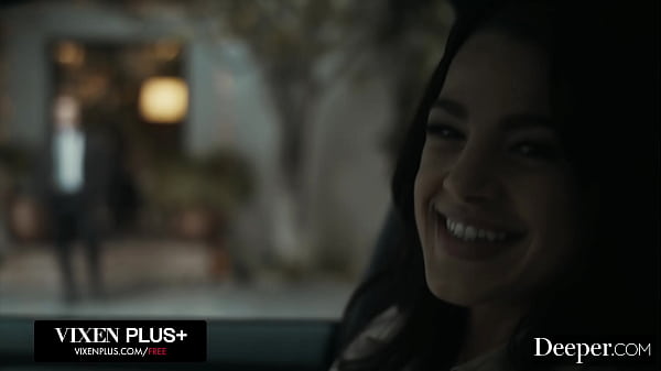 VIXENPLUS Evelin Stone Has First Date Surprise