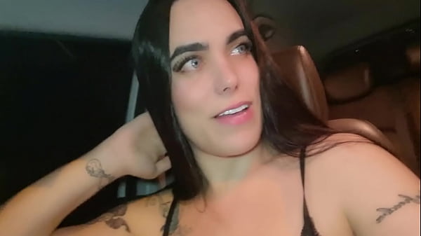 Download Video - delivery&comma; sai pra dar e acabei fodendo o cu do puto da academia