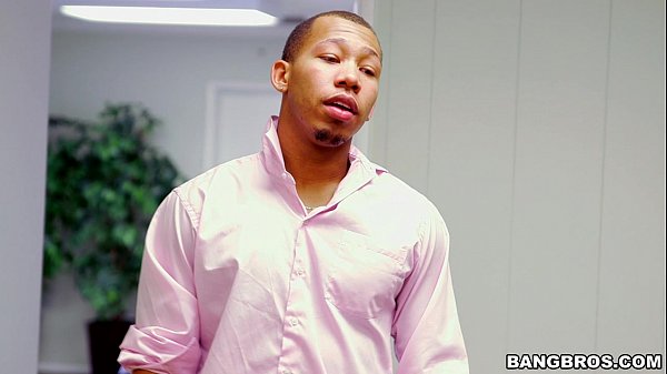 Download Video - Tali Dova&rsquo;s long hard day at work on Monsters of Cock &lpar;mc14989&rpar;