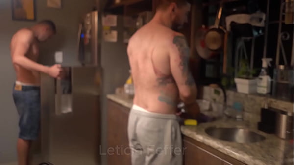 Professora, Aluna e diretora no churrasco da "firma". Era para ser amigo secreto e virou putaria.