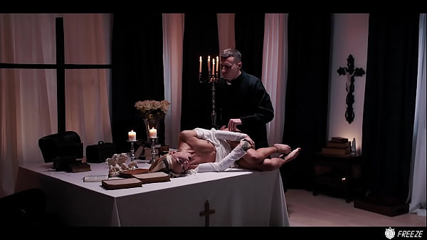 Download Video - Horny men FREEZE hot chicks and realize their darkest fantasies