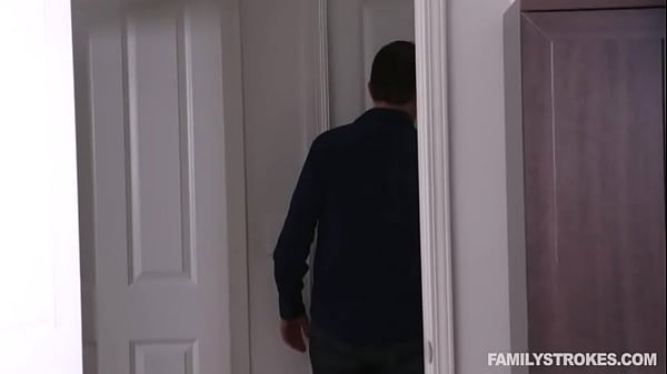 Stepmom and partner's stepdaughter first time T...