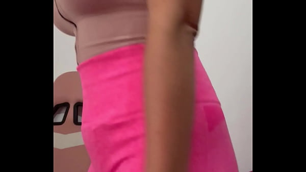 Novinha foi Flagrada mandando vídeo pelada para o namorado