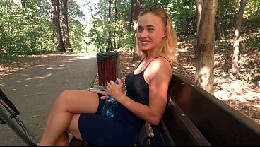 Download Video - I Sucked a Stranger&rsquo;s Big Cock in the Park &vert; Risky Outdoor Sex