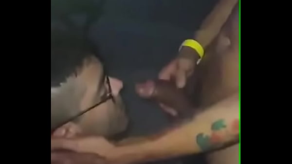 O puto do TeuSemiDeus 07 mamando gostoso a minh...