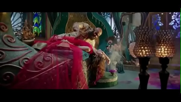 Nayanthara Hot Etotic Movie Scenes Collection