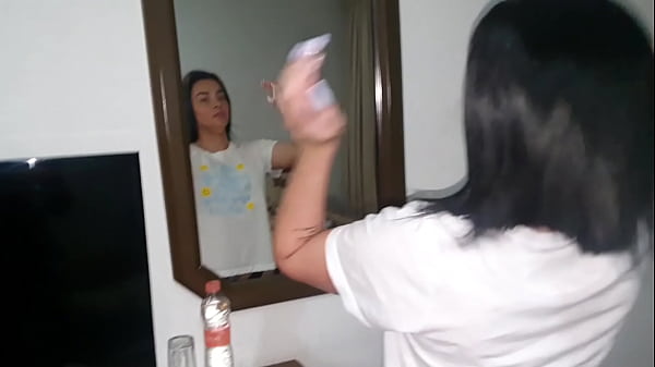 A DAY IN THE LIFE OF NICOLE ZURICH