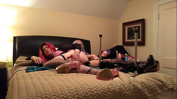 Trans Kelsey Masters Fucked by Fuck Machine Whi...