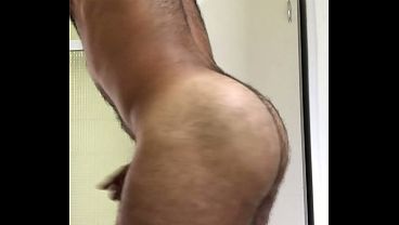 私は興奮してキッチンに入った。