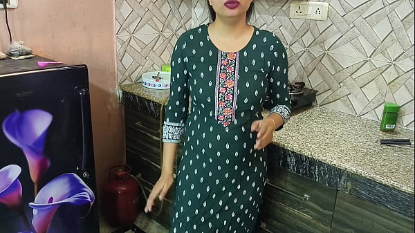 Download Video - Saara 18 year recording nude photos video when stepbro came and got excited for her sexy teen stepsis in kitchen Hindi audio