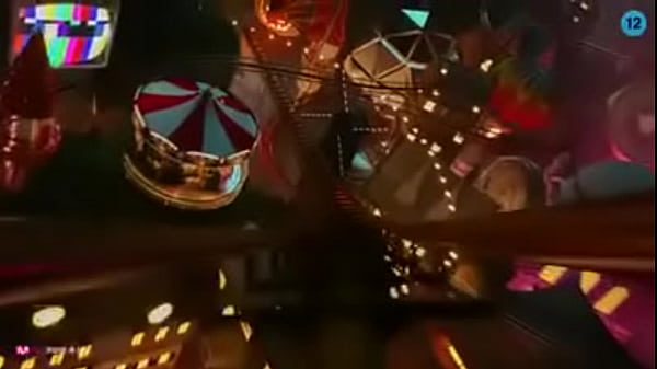 Korean girls performing yummy in the funfair on the first day of Festival (teaser mv)