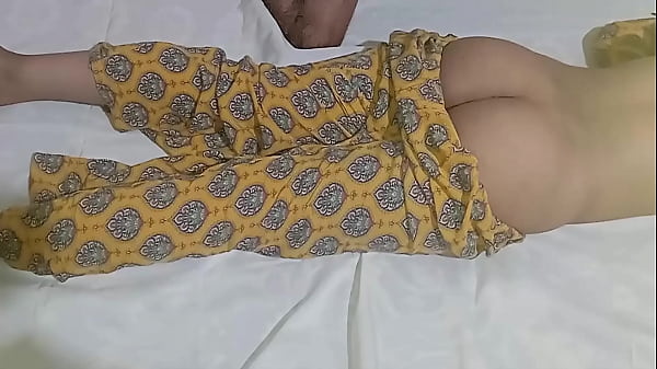 Download Video - Private Moments and Warm Feelings Create a Special Night for Indian Lovers &lpar;18 &rpar;