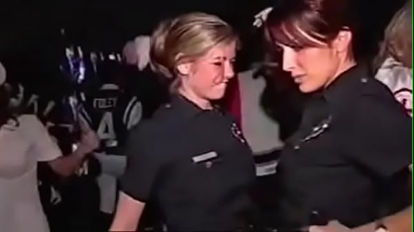 filme porno retro cop submission