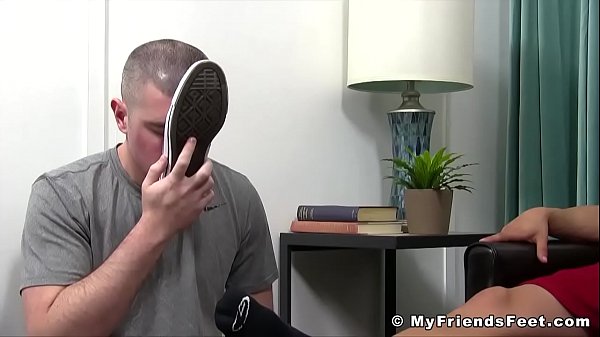 Download Video - Adorable jock Christian toe sucked with total devotion