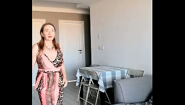 The Wrong Room, The Right Moment: Secret Glance to Wild Heat