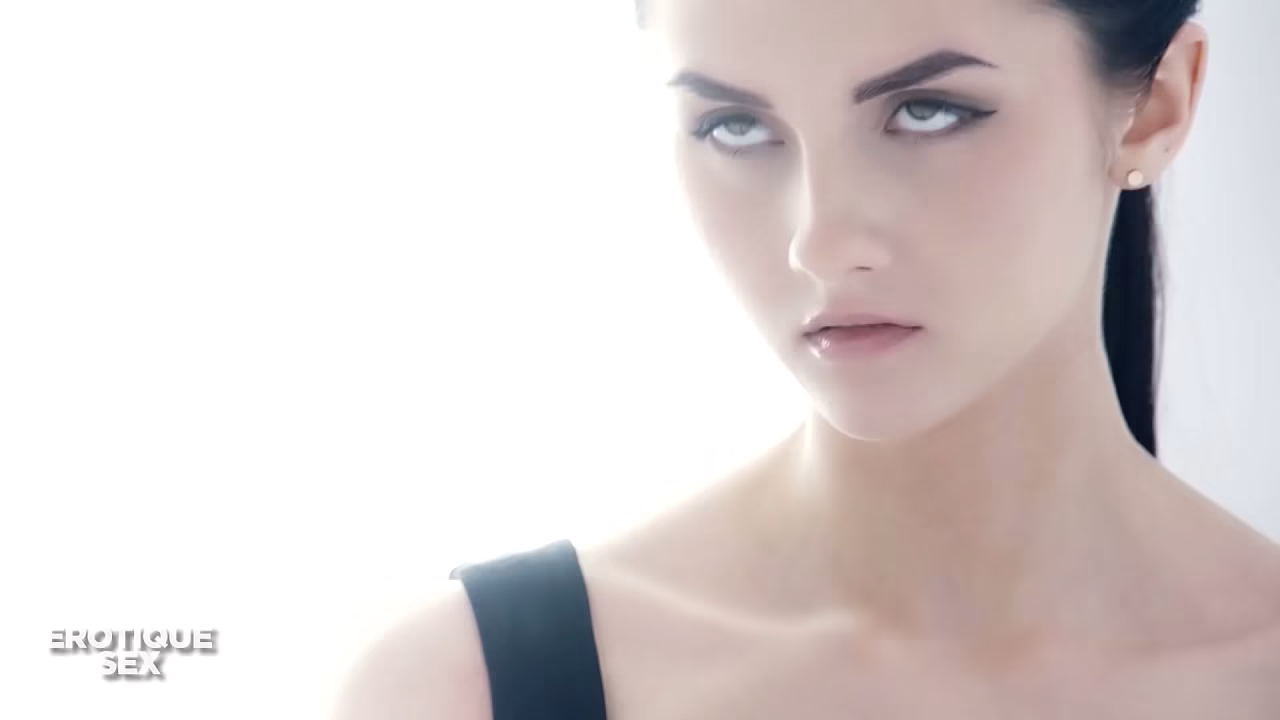 Crystal Greenvelle Passionate Affair With Her Boss