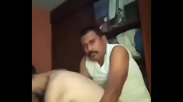 Download Video - Me vuelve su puta