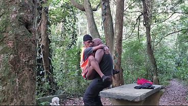 Seguran&ccedil;a e o palmeirense fudendo o cu do manob...