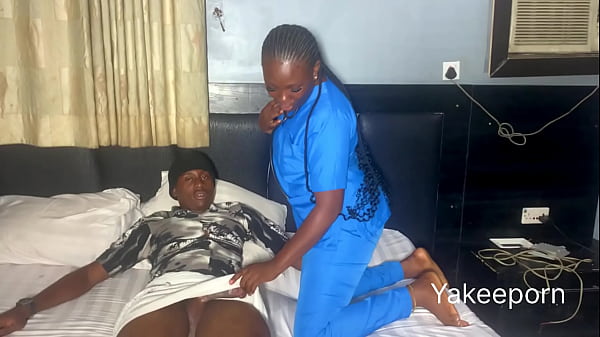 Ebony Nurse got so horny when she sees her patient erecting