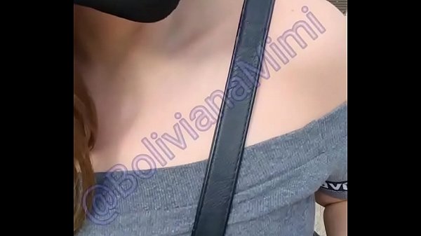 My first adventure on the street in quarantine... using all the security measures without panties... the naughty videos on /bolivianamimi... and in my vip group whats.link/bolivianamimi