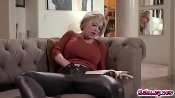 Download Video - Mastur-Baiting 0&period;mp4