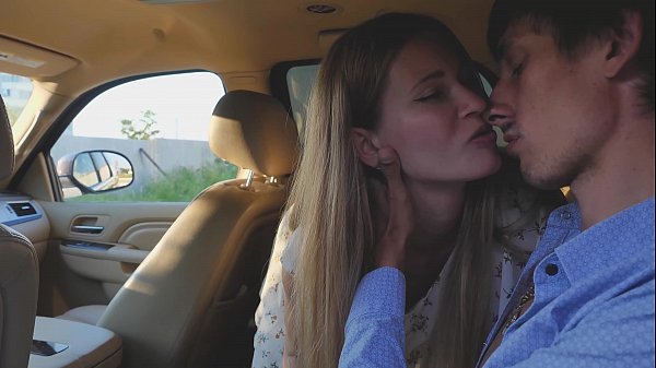 Download Video - STUDENT LOST IN GHETTO AND PAID FOR THE RIDE BY SEX