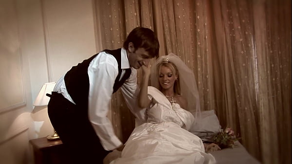 Stacey Saran is getting married but she is getting cold feet! She needs to have one last...