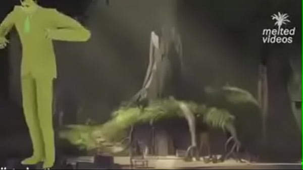 Sherekao dancando grande fam&iacute;lia